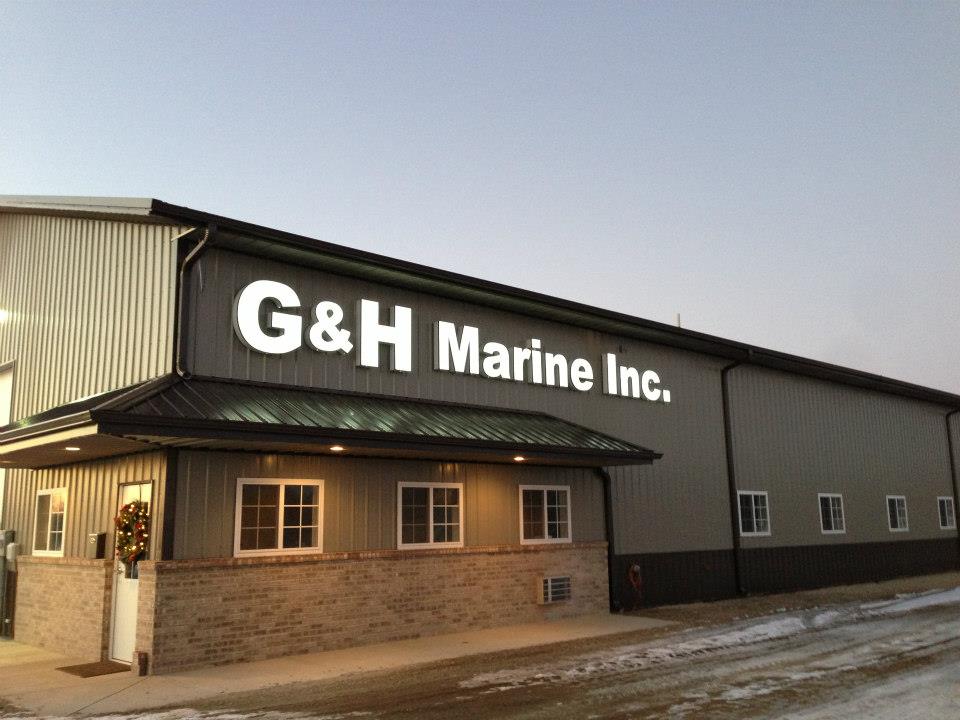 G&H Marine Seawall boat lift building